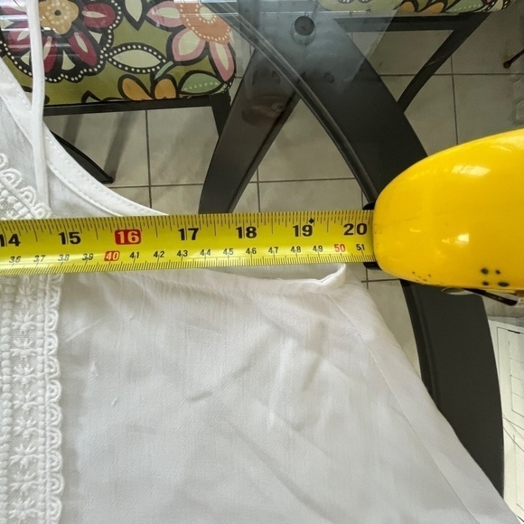 Piazza Italia Tank Top Cami Size M White Broderie Anglaise Tiered Made in Italy - Picture 10 of 15